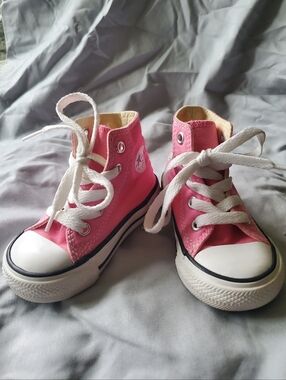 Pink High-Top Kids Sneakers with White Laces